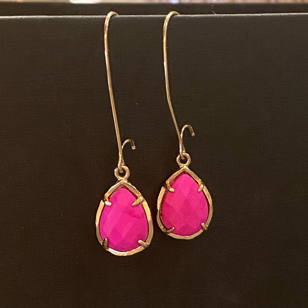 Kendra Scott bright pink earrings